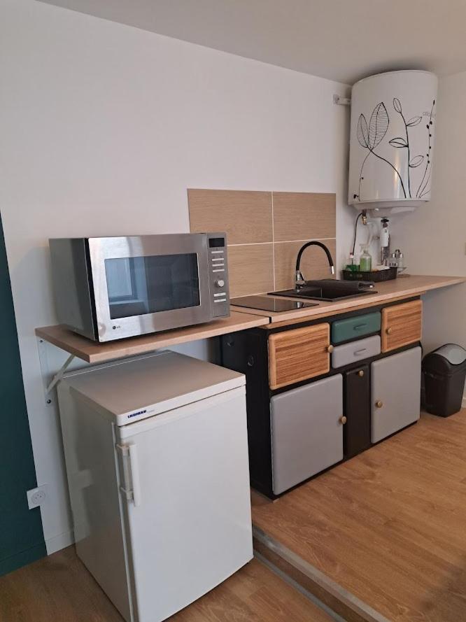 Apartamento Petit Cocon En Auvergne Combronde